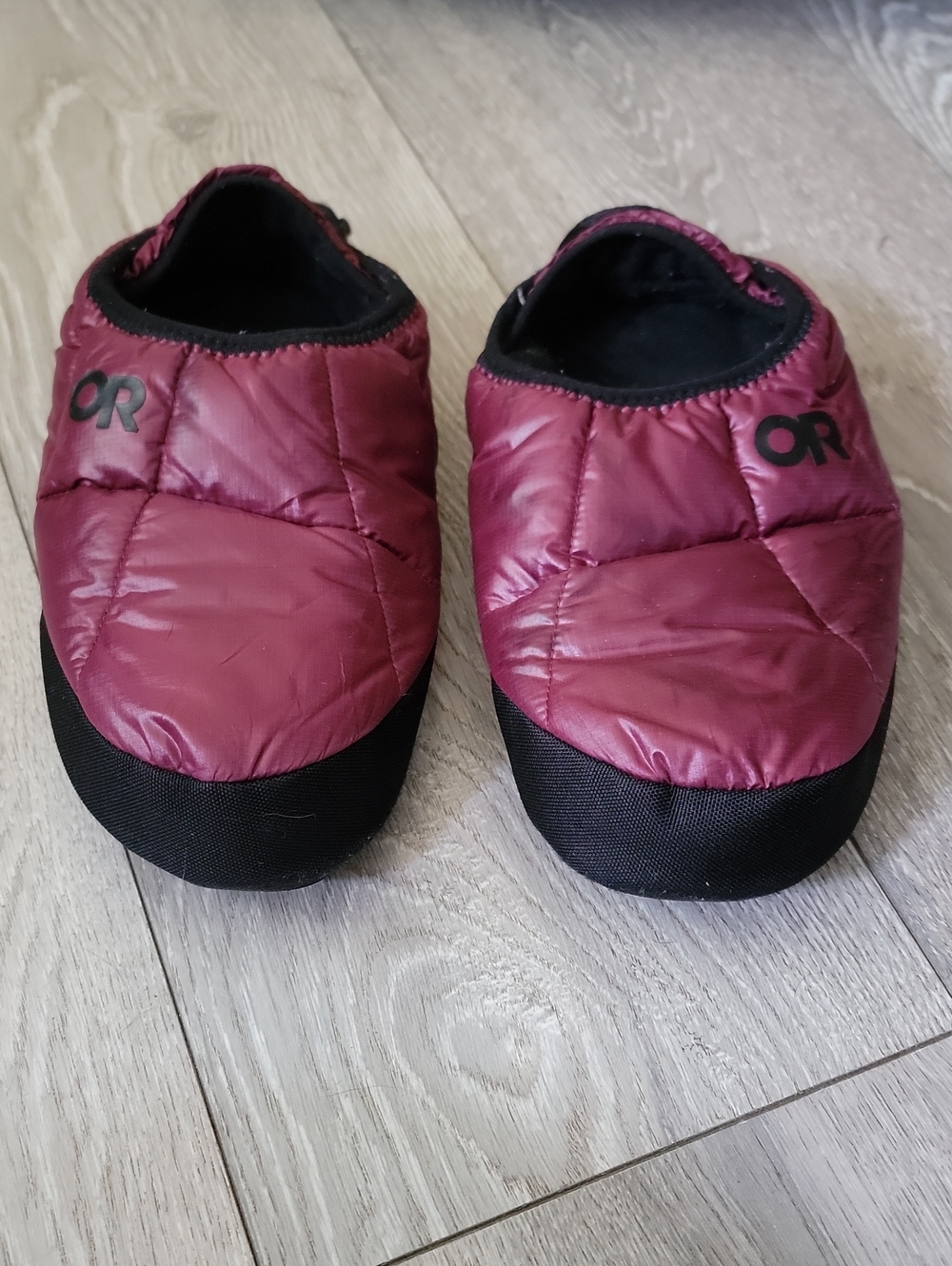 Outdoor Research Tundra Slip On Aerogel Booties